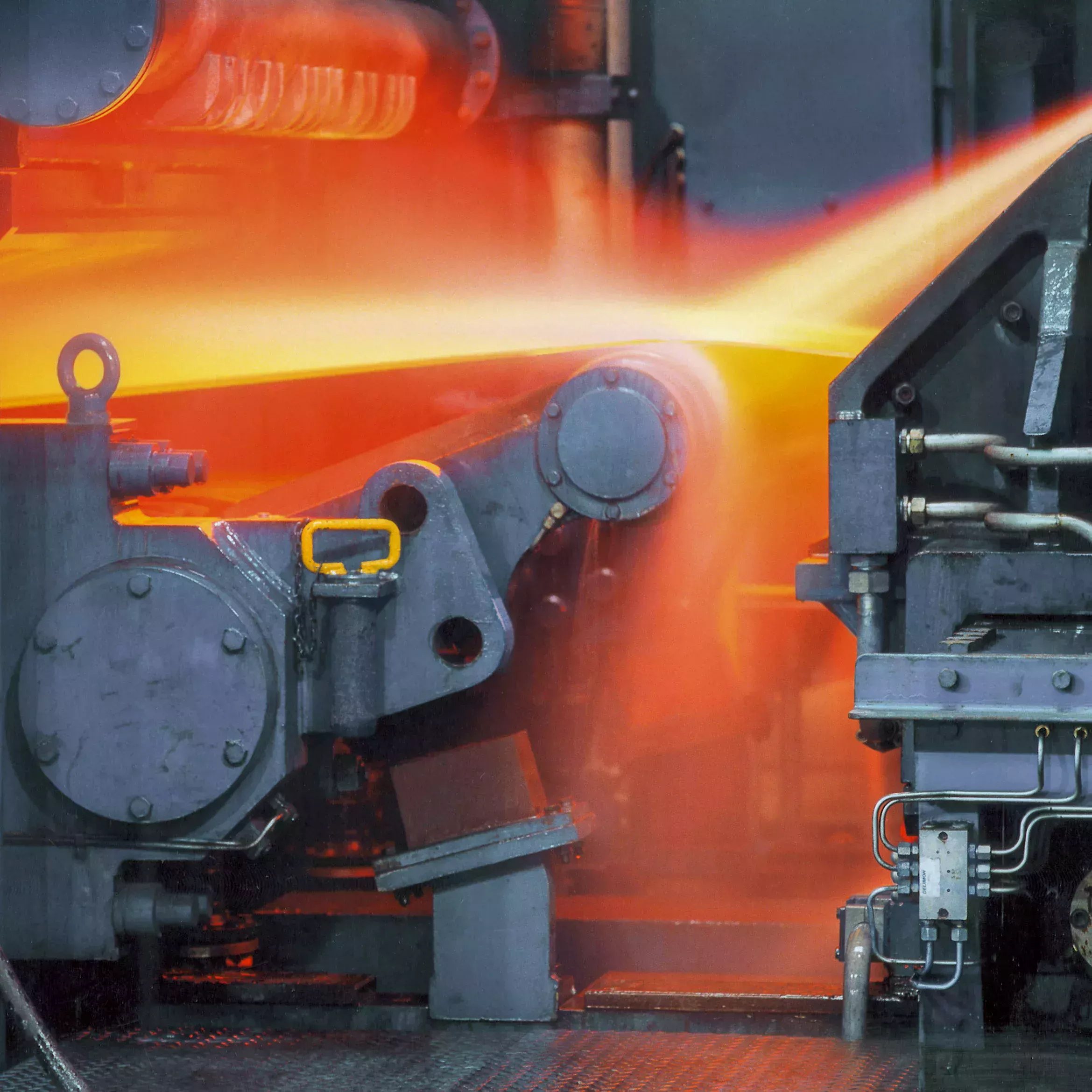 滚柱轴承中的热钢