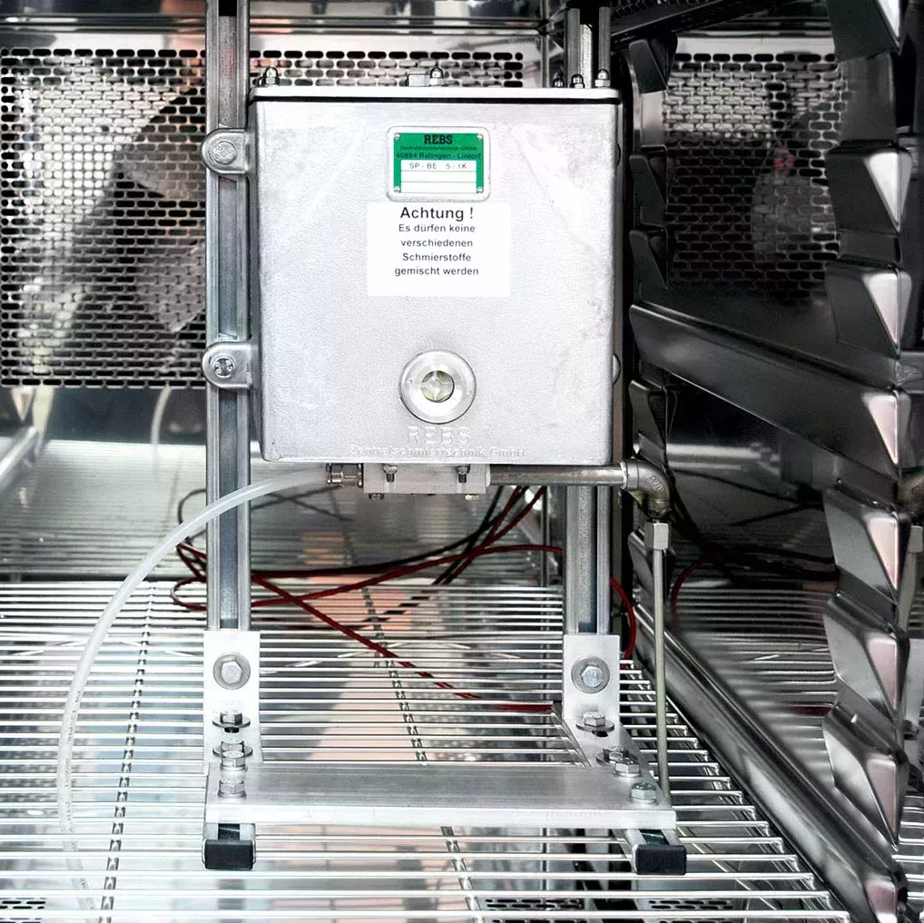 车轮法兰润滑试验台